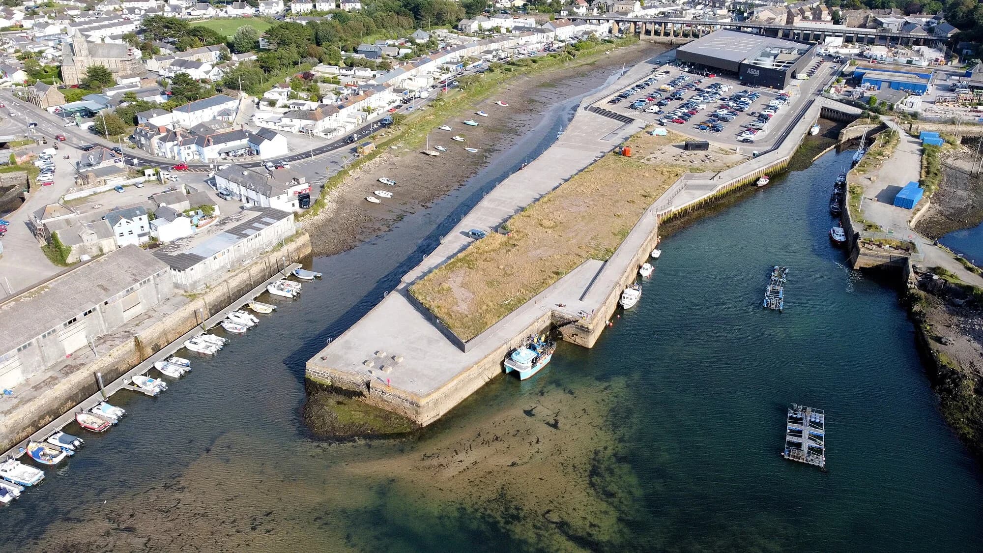Vets in Hayle